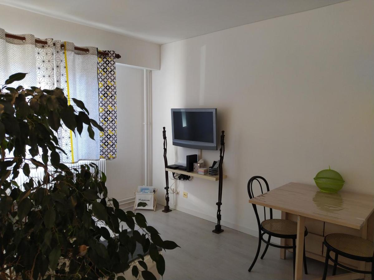 Grand Studio, Super Equipe, 2 Pas Du Centre-Ville "Clos-Du-Boulanger" - Parking Prive มงเบลียาร์ ภายนอก รูปภาพ